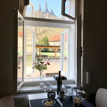 Comfortable Apartments Under The St. Barbara'S Cathedral Kutná Hora Extérieur photo