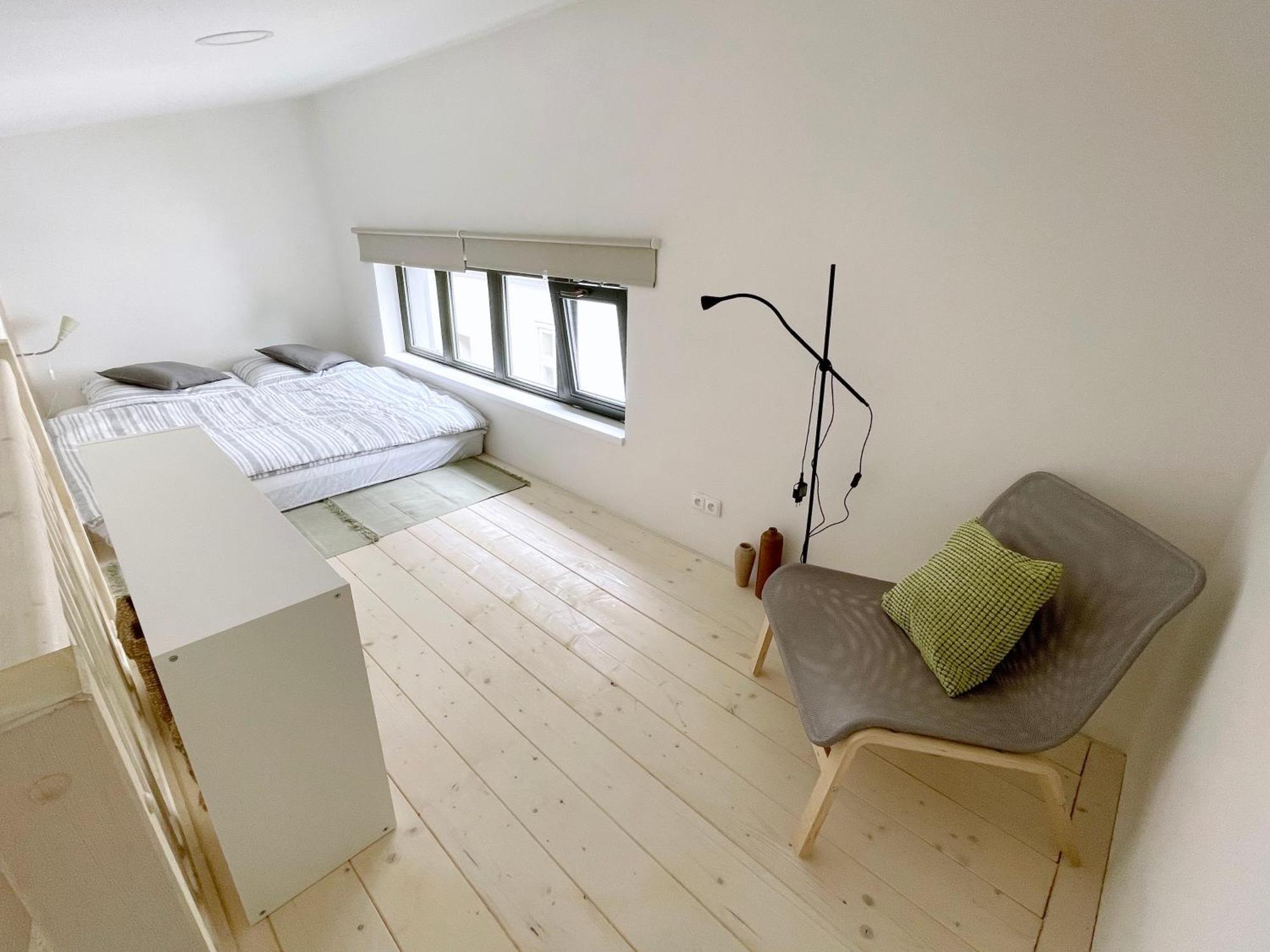 Apartment Comfortable Under The St. Barbara's Cathedral *